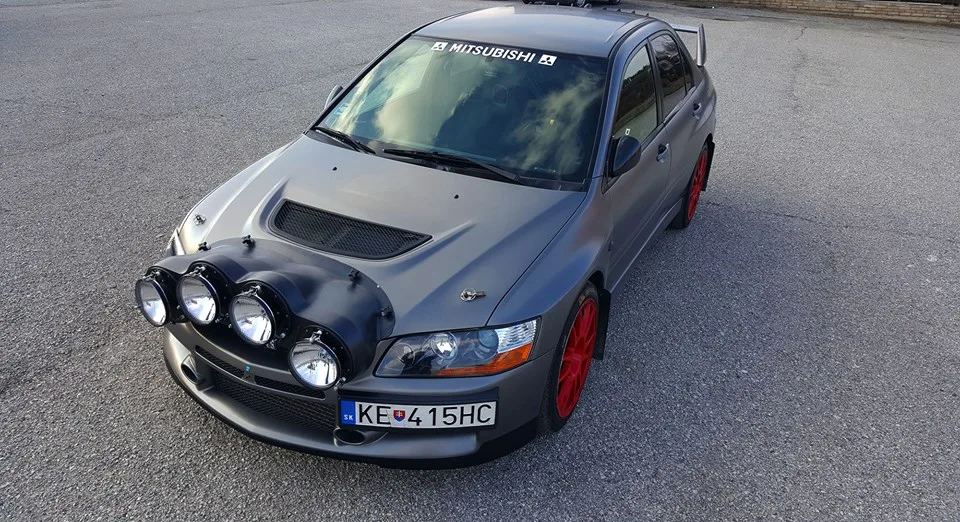 Mitsubishi Lancer Evolution IX MR edition
