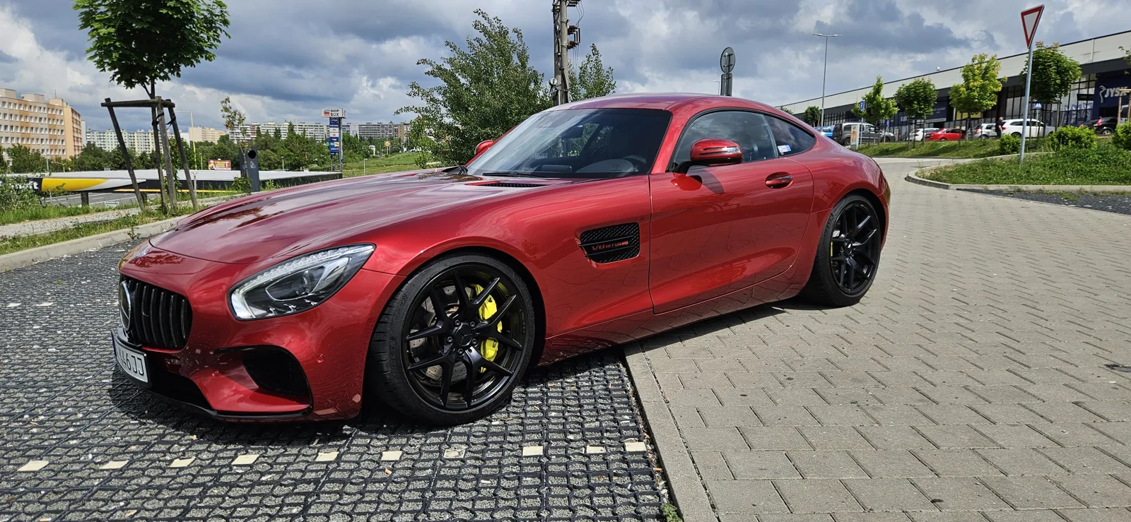 2016 Mercedes-Benz AMG GT